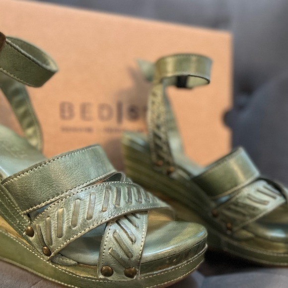 COPY - NWOT BED STUS KAPHIE SIZE 7.5 MINT DD - Picture 3 of 4